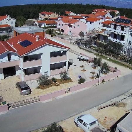 Apartments Ruzmarin فرسي المظهر الخارجي الصورة