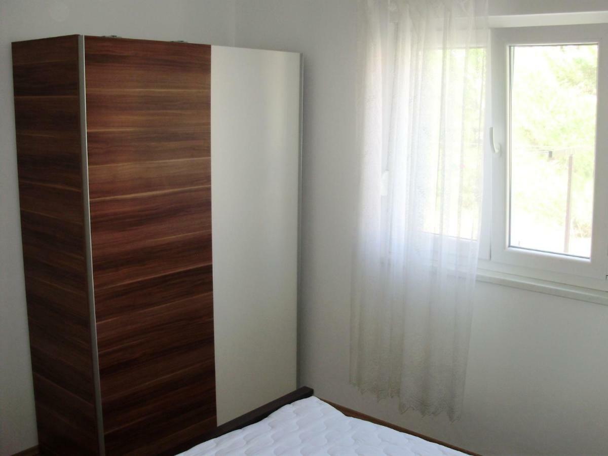 Apartments Ruzmarin فرسي المظهر الخارجي الصورة